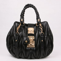 미우미우 램스킨 0371 블랙