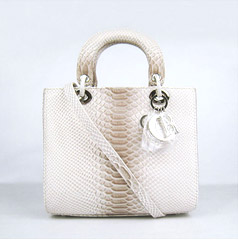 크리스찬 디올 1886 토트 뱀피 프린트 화이트