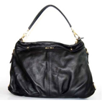 미우미우 6825 숄더백 블랙