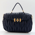 미우미우 26234 짙은블루