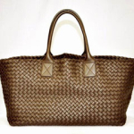 보테가 숄더백 브라운