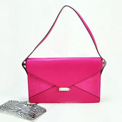 셀린느 숄더백 신상 핑크