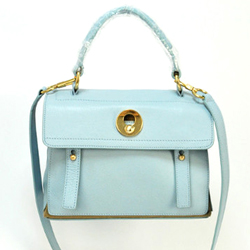 입생로랑 뮤즈투