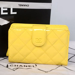 샤넬 페이던트 중지갑 옐로우