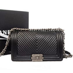 샤넬 램스킨 보이백 블랙
