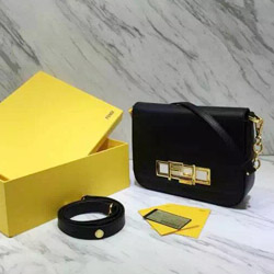 펜디  BAGUETTE 블랙