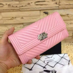 샤넬 보이 월릿 A80485