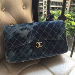 샤넬 클래식 플랩백 네이비
