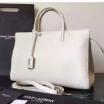 입생로랑  칼프스킨 카바스백 화이트