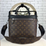 루이비통 모노그램 캔버스 올랭프 M40580