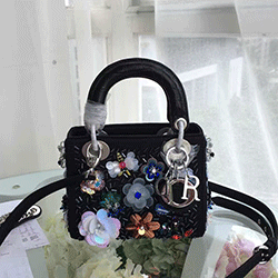 크리스찬디올 신상백