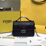 펜디 신상 숄더백