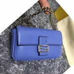 펜디 마이크로 바게뜨 숄더백