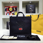 펜디 셀러리아 가죽 쇼퍼 토드백