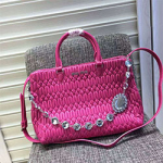 미우미우 쇼핑백