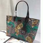 구찌 타이거 슈프림 가죽 스트랩 토드412096