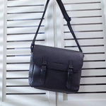 버버리 신상 크로스백