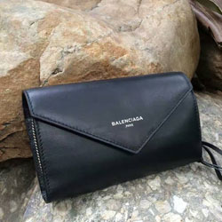 발렌시아가 이태리 쉽스킨 클립 라지 클러치