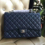 샤넬 클래식 캐비어 맥시 더블플랩 네이비/은장