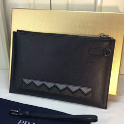 프라다 클러치백 