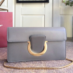 페레가모 체인플랩백