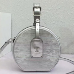 루이비통 쁘띠뜨 부아뜨 샤포 M43513