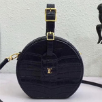 루이비통 쁘띠뜨 부아뜨 샤포 M43517