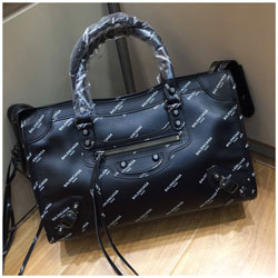 발렌시아가  신상 가방