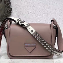 프라다 컨셉 송아지 가죽 백 1BD123