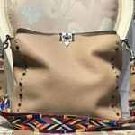 발렌티노 락스터드 호보 백 8515