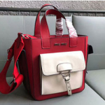 미우미우 가방 5BA070