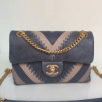 샤넬클래식 플랩 백 A01112