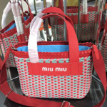 미우미우 나파 가죽 위커백 