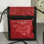 발렌시아가 크로스백 180912