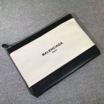 발렌시아가 네이비 클립 M 180915