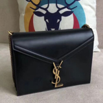 입생로랑 크로스백 532750