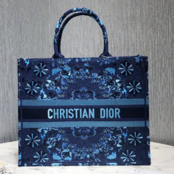 크리스찬디올 멀티컬러 자수 장식 패브릭 백 