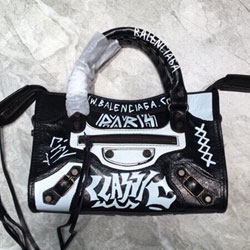 발렌시아가 핸들 백 190815