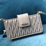 미우미우 크로스백 5BH042