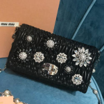 미우미우 크로스백 5BH097