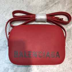 발렌시아가 크로스백  191205