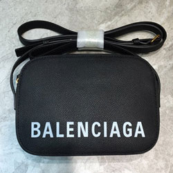 발렌시아가 크로스백  191205