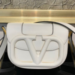 발렌티노 크로스백 VA200208