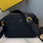 펜디 크로스백 0189as