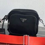 프라다 HOBO 백 1BH204 