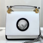 펜디 핸드백 19cm FD285