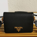 프라다 크로스백 1BD102