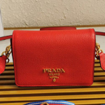 프라다 크로스백 1BD102