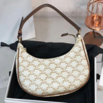 셀린느  AVA TRIOMPHE BAG 193952