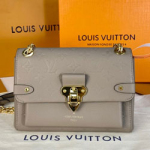 루이비통 바뱅 BB M44550